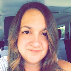 Meet your Posher, Pam